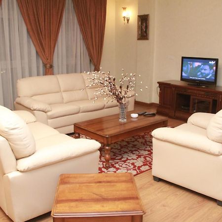 Solmile Family Guest House Addis Ababa Bagian luar foto