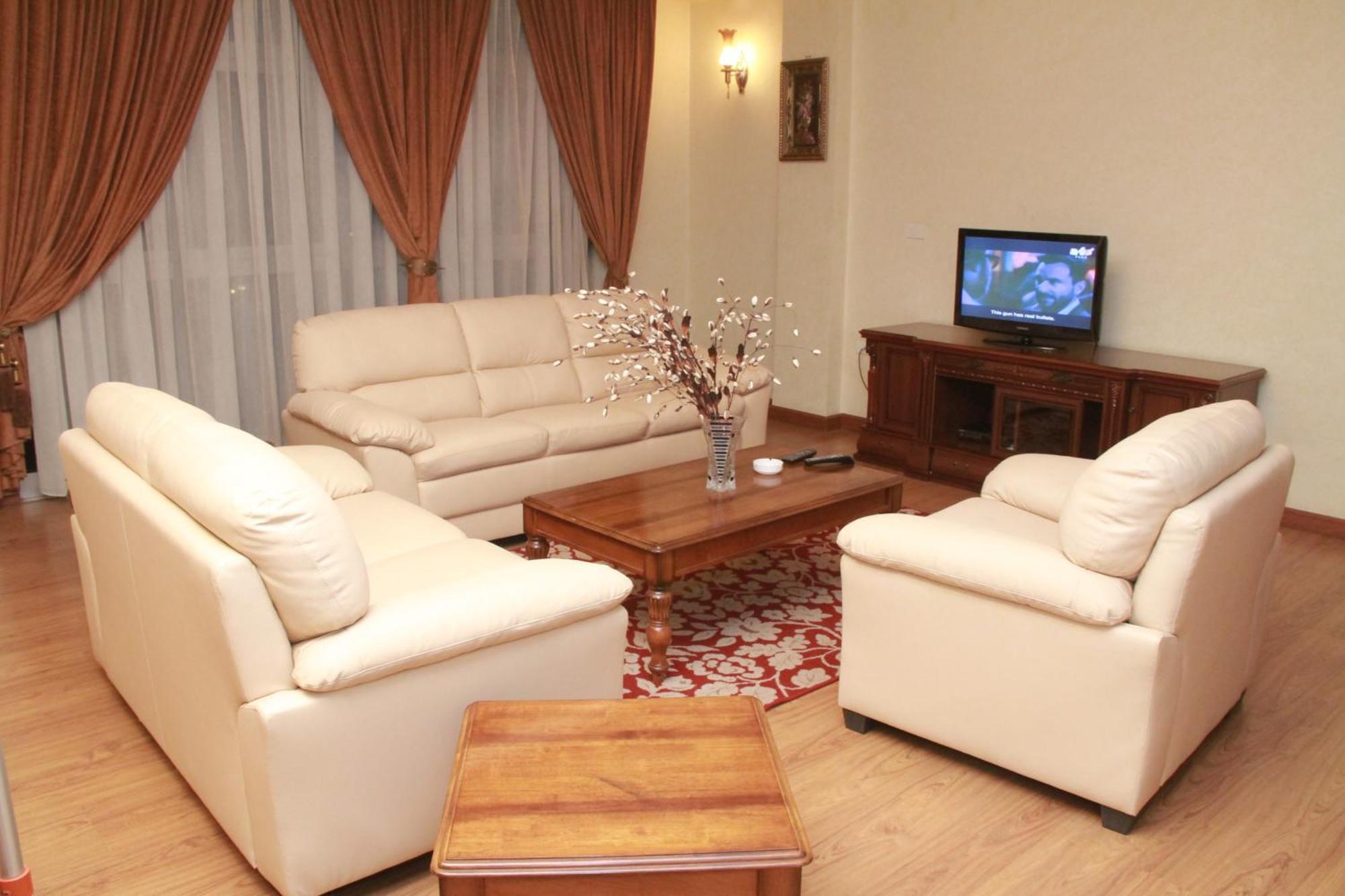Solmile Family Guest House Addis Ababa Bagian luar foto