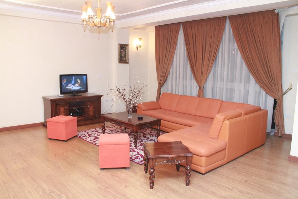 Solmile Family Guest House Addis Ababa Bagian luar foto