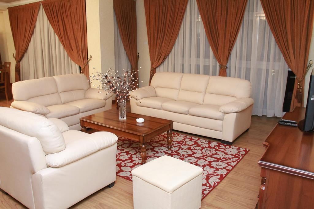 Solmile Family Guest House Addis Ababa Bagian luar foto