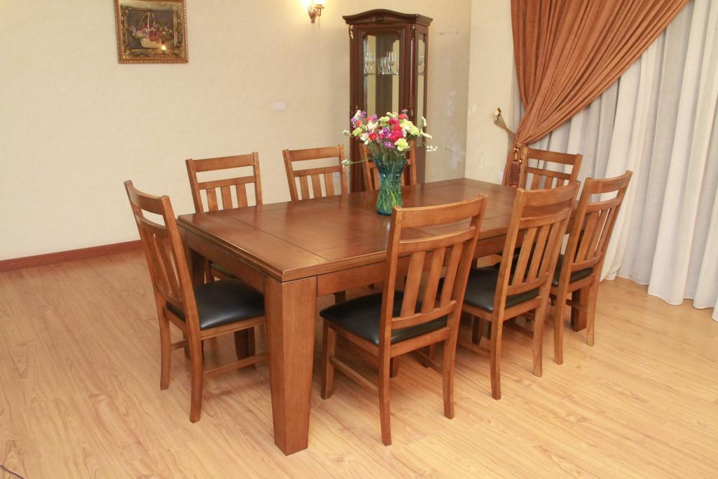 Solmile Family Guest House Addis Ababa Bagian luar foto