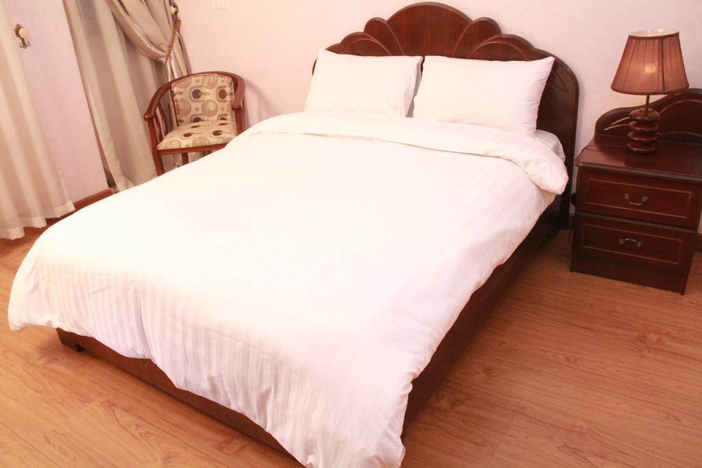 Solmile Family Guest House Addis Ababa Bagian luar foto
