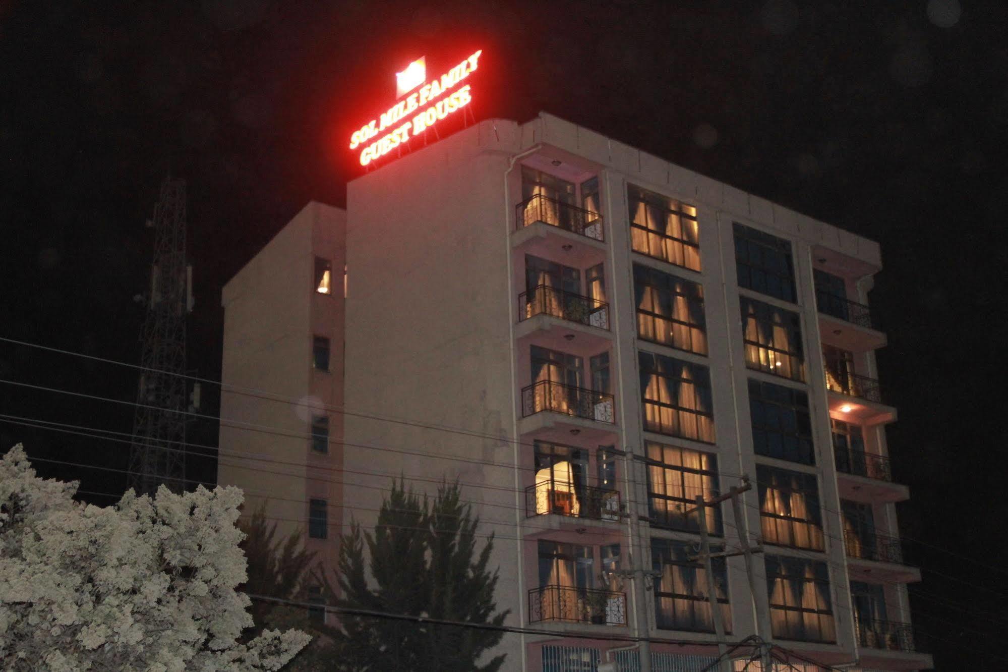 Solmile Family Guest House Addis Ababa Bagian luar foto